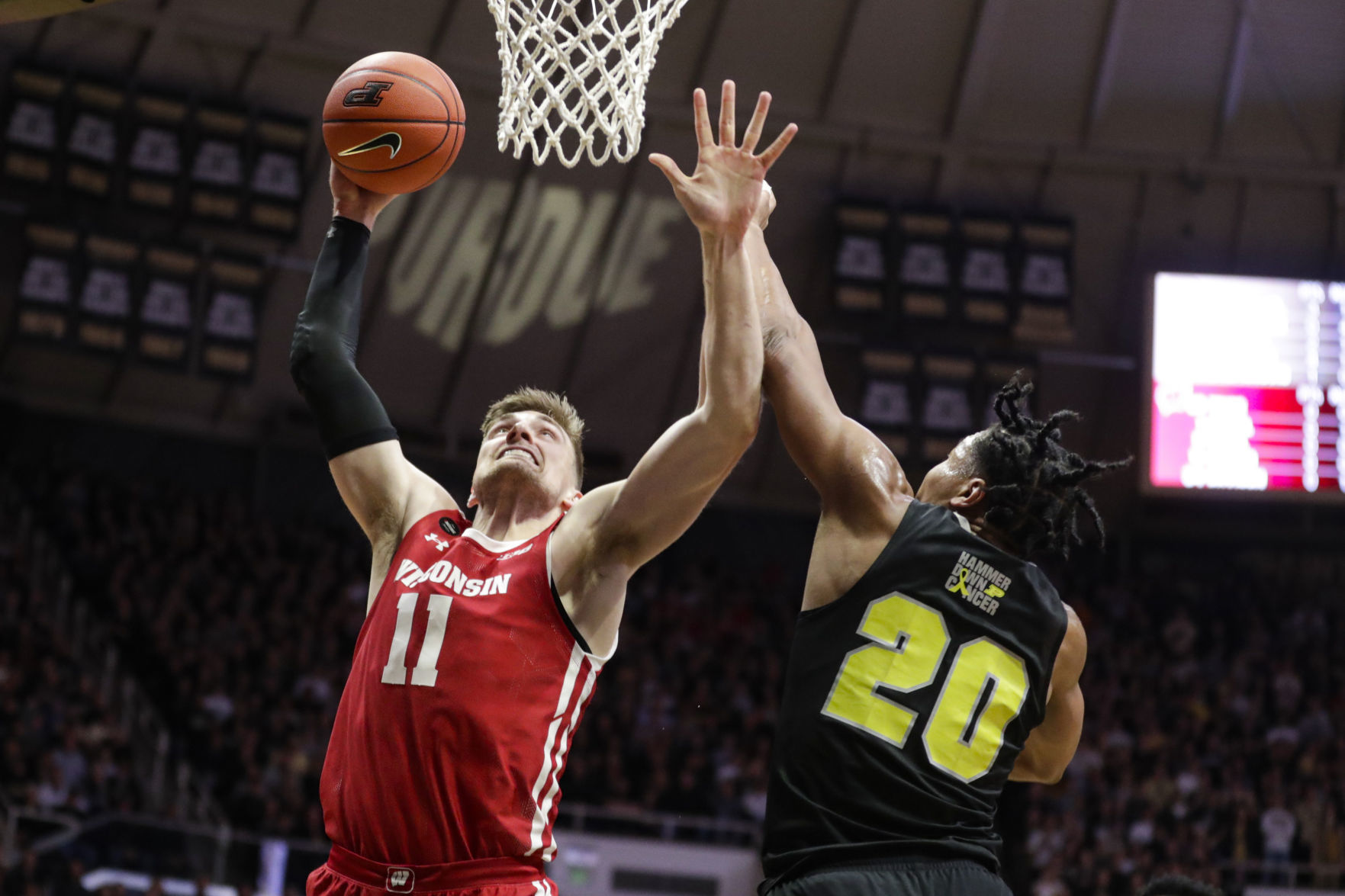 Boilermakers 70, Badgers 51